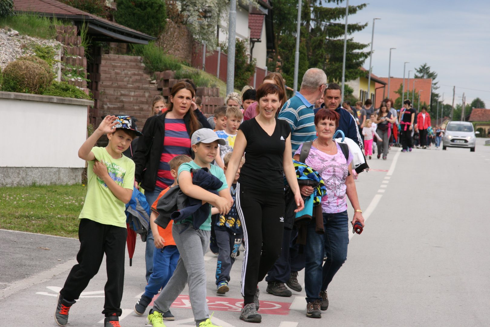 Dan druženja in gibanja vseh generacij na OŠ Hajdina