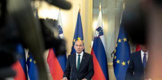 Janša v vladavini prava na srečanju voditeljev EU.