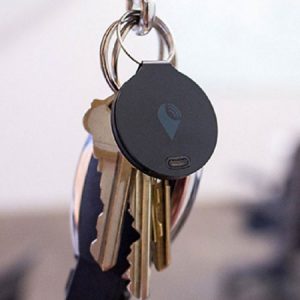 V Avstriji z obeski za ključe za sledenje okuženim. 