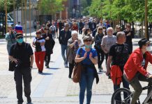 Po Sloveniji so potekali shodi o “lažnem” virusu COVID-19 Protesti