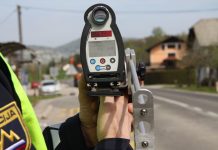 Začela se je vseslovenska preventivna akcija Hitrost Poostren nadzor policije