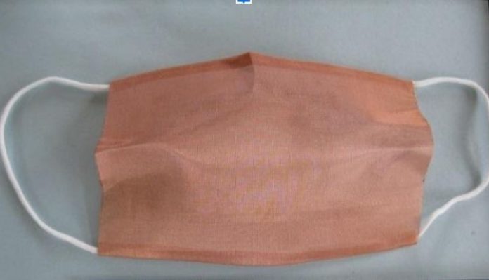 Maska z bakrovim oksidom škoduje zdravju! Foto: sports.yahoo.com