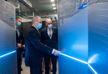 S superračunalnikom proti COVID-19