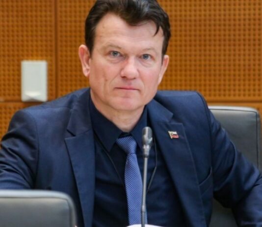 Jožef Lenart opozarja na razsulo na kmetijskem ministrstvu pod vodstvom Mateje Čalušić