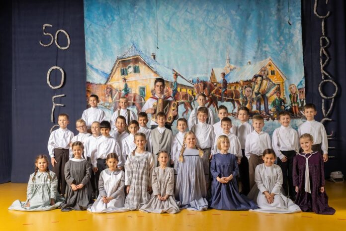 2954_1670600149_folkl4