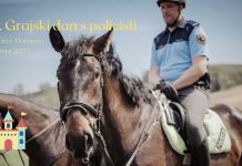Grajski dan s policisti v Dornavi