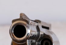 Streljanje v gostinskem lokalu na Pobrežju: Osumljenec prijet, preiskava za poskus umora se nadaljuje