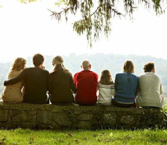 Romana Tomc: Demografska politika mora postati temelj prihodnosti Evrope