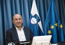 Razprava da, manipulacije ne: SDS za racionalno obrambo, proti Golobovim provokacijam
