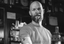 Najbolj nesposobna vlada je zatajila — odgovornost takoj