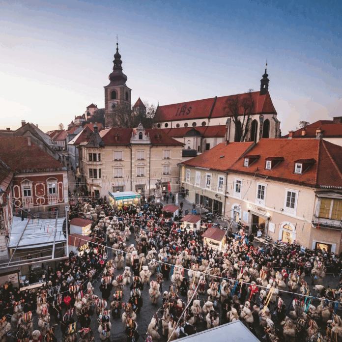 dfabf08c-a25a-4bae-9fe2-b918e332612e