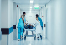 Finančne težave bolnišnic kljub državni pomoči