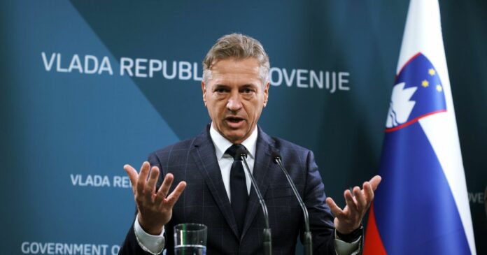 7ba97970299a5832444fcae07250d621