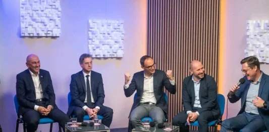 Soočenja po meri vlade? Vprašanje, zakaj Golob izbira le nekatere medije, ostaja odprto