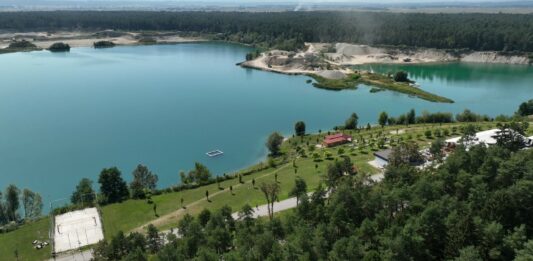 Bo novi pontonski most Green Lake spremenil v še bolj priljubljeno poletno točko?