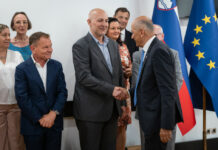 Slovenščina povezuje rojake po vsem svetu: vlada krepi vezi z izseljenskimi skupnostmi