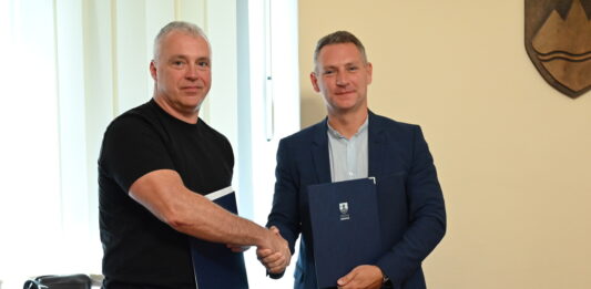 Ormož dobiva nov center za osebe z demenco: Vrbnjak z več kot milijonom nepovratnih sredstev do pomembne naložbe
