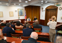 Ministrica iz Spodnjega Podravja o rojakih po svetu: »Res imajo Slovenijo v srcu« Suzana Lep Šimenko in Alen Salihović na pogovornem večeru v Domu sv. Jožef v Celju