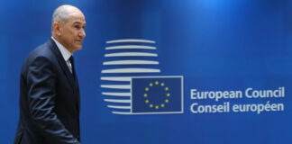 Janez Janša ob prihodu na zasedanje Evropskega sveta